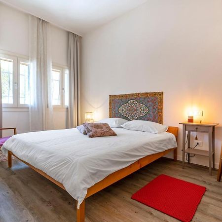 Snug Apartment With Private Courtyard M0270422677 Benátky Exteriér fotografie
