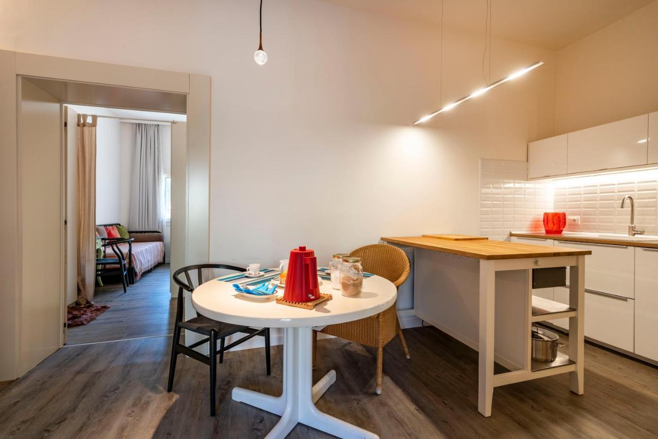 Snug Apartment With Private Courtyard M0270422677 Benátky Exteriér fotografie