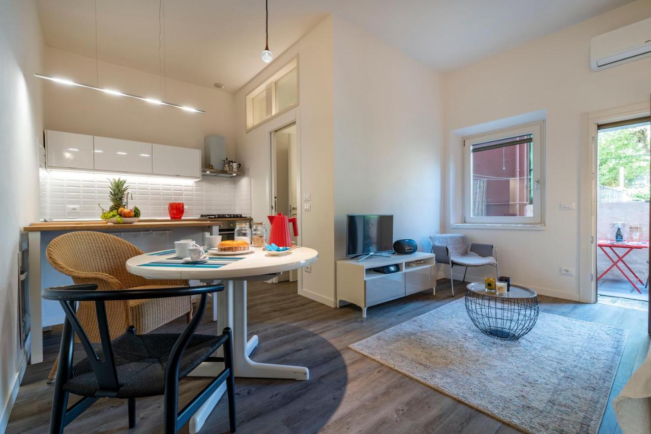 Snug Apartment With Private Courtyard M0270422677 Benátky Exteriér fotografie